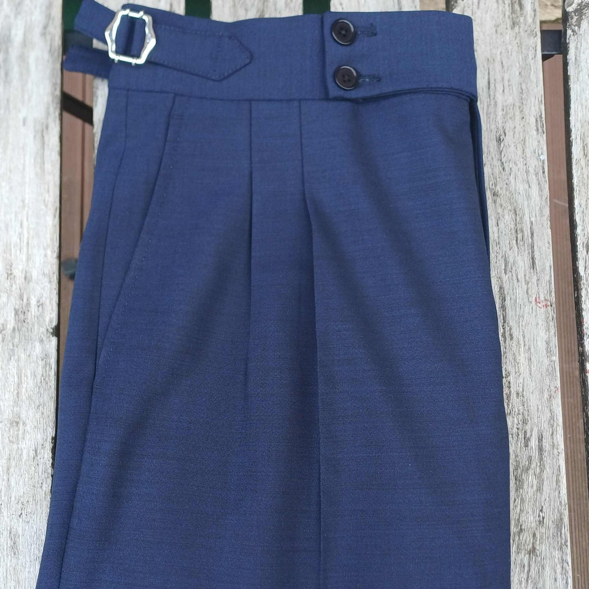 {{product_title}} – {{product_type}} fabriqué en Italie par Gabardines Pantalons